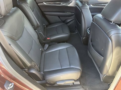 Used 2023 Cadillac XT6 Premium Luxury image 27