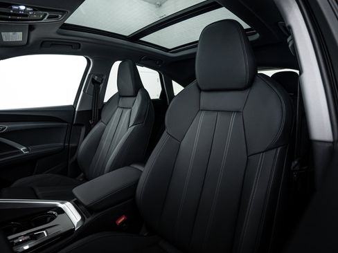 New 2025 Audi Q5 Premium Plus image 16