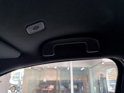 Used 2024 Toyota Tacoma TRD Sport image 31