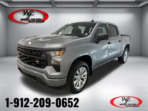 New 2026 Chevrolet Silverado 1500 Custom RWD image 1