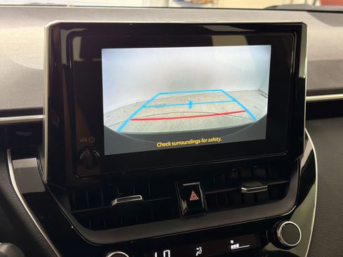 Used 2025 Toyota Corolla SE FWD image 18