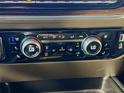 Used 2024 GMC Sierra 3500 SLT w/ Texas SLT Premium Package image 14