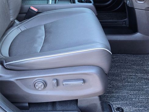 Used 2024 Honda Odyssey Elite image 27