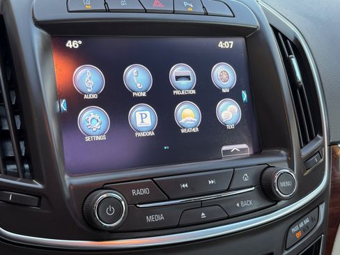 Used 2016 Buick Regal Premium w/ Driver Confidence Package #2 image 36