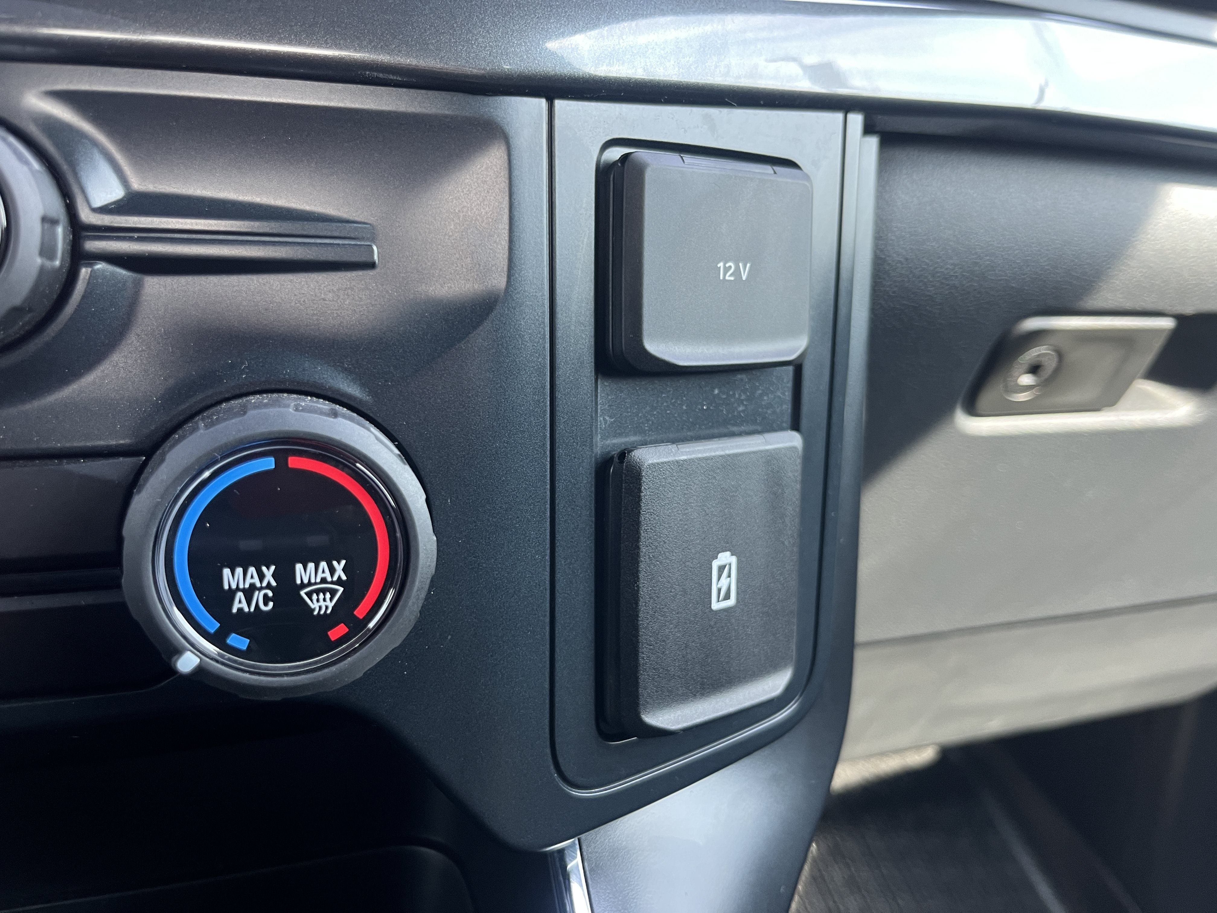 Used 2026 Ford F150 STX w/ F-150 LOBO Package AWD/4WD image 28