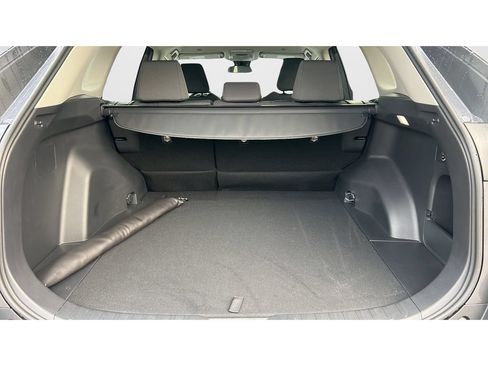 Used 2023 Toyota RAV4 XLE FWD image 9