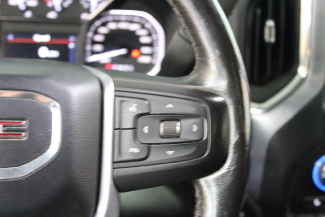 Used 2019 GMC Sierra 1500 SLE w/ X31 Off-Road Package AWD/4WD image 17