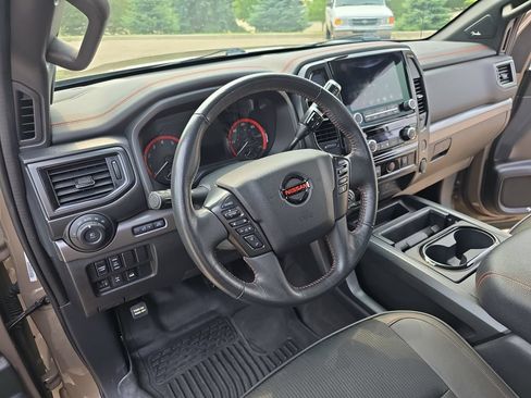 Used 2020 Nissan Titan PRO-4X w/ Pro-4x Utility Package AWD/4WD image 16