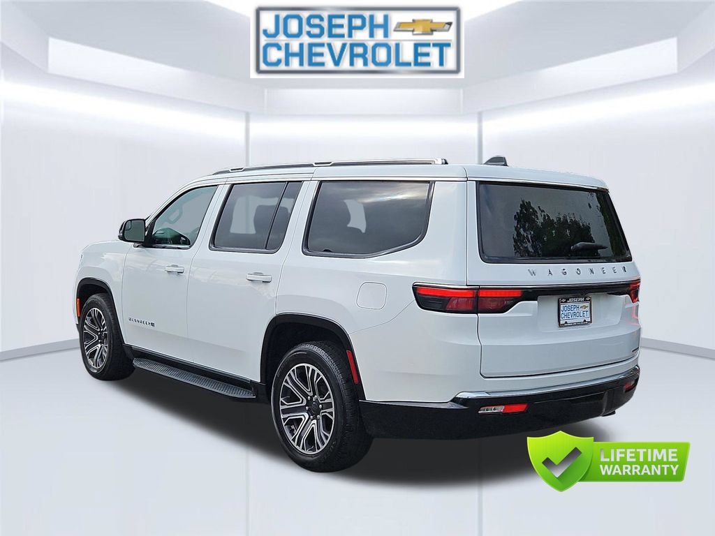 Used 2024 Jeep Wagoneer Series II w/ Flexible Seating Group AWD/4WD image 4