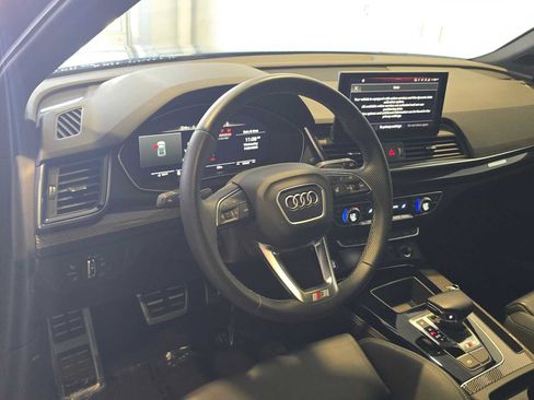 Used 2023 Audi SQ5 Premium Plus w/ Premium Plus Package AWD/4WD image 4