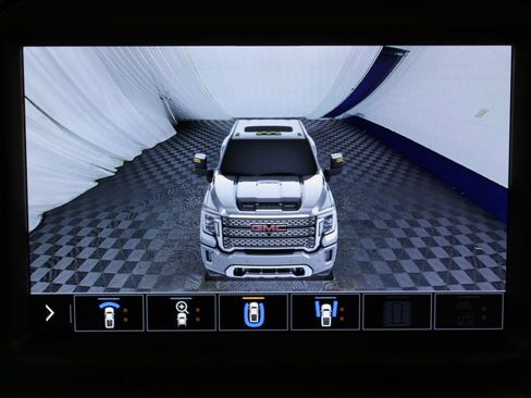 Used 2023 GMC Sierra 3500 Denali AWD/4WD image 22