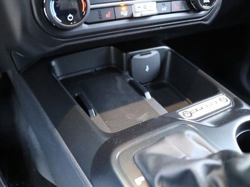 New 2025 Ford Bronco Big Bend image 27