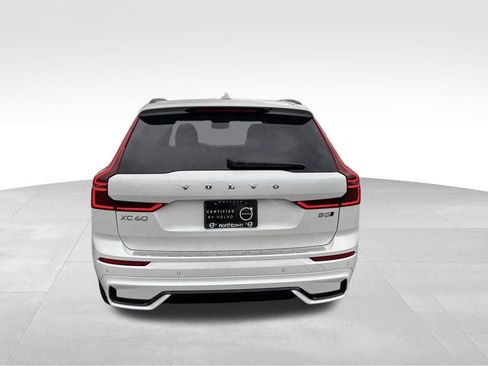Certified 2026 Volvo XC60 B5 Plus w/ Protection Package Premier AWD/4WD image 39