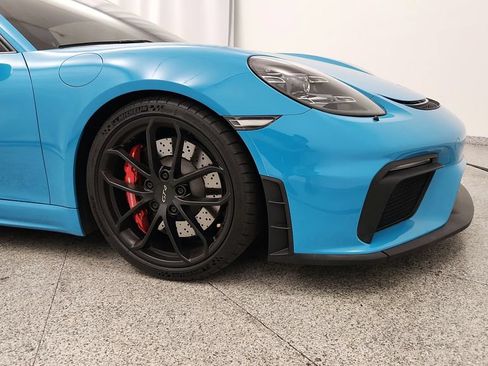 Used 2020 Porsche 718 Cayman GT4 RWD image 27