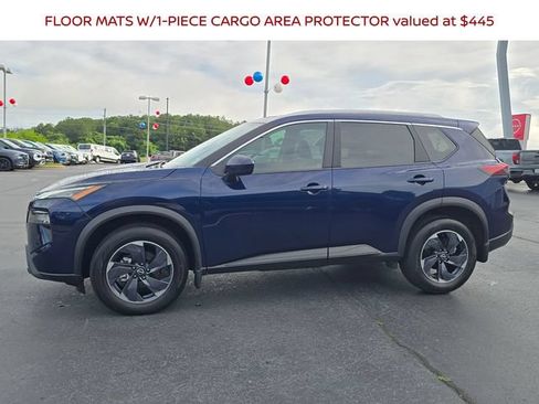 Certified 2024 Nissan Rogue SV w/ SV Premium Package FWD image 7