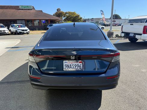 Used 2024 Honda Accord EX image 4