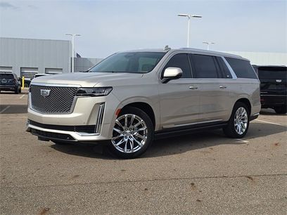 Certified 2023 Cadillac Escalade ESV Premium Luxury Platinum w/ LPO, Radiant Package