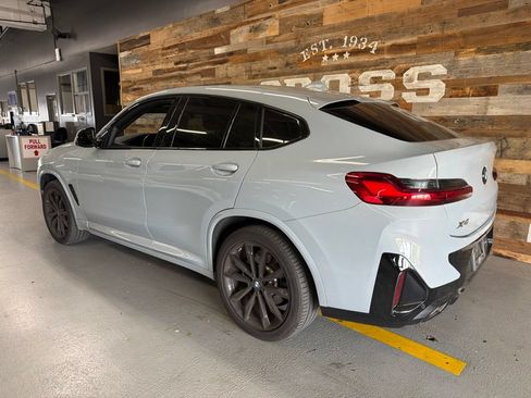 Used 2024 BMW X4 xDrive30i w/ Premium Package AWD/4WD image 6