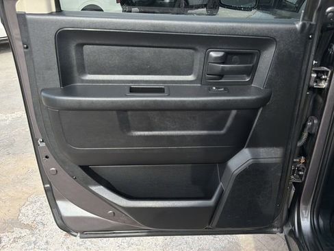 Used 2014 RAM 1500 Express image 16