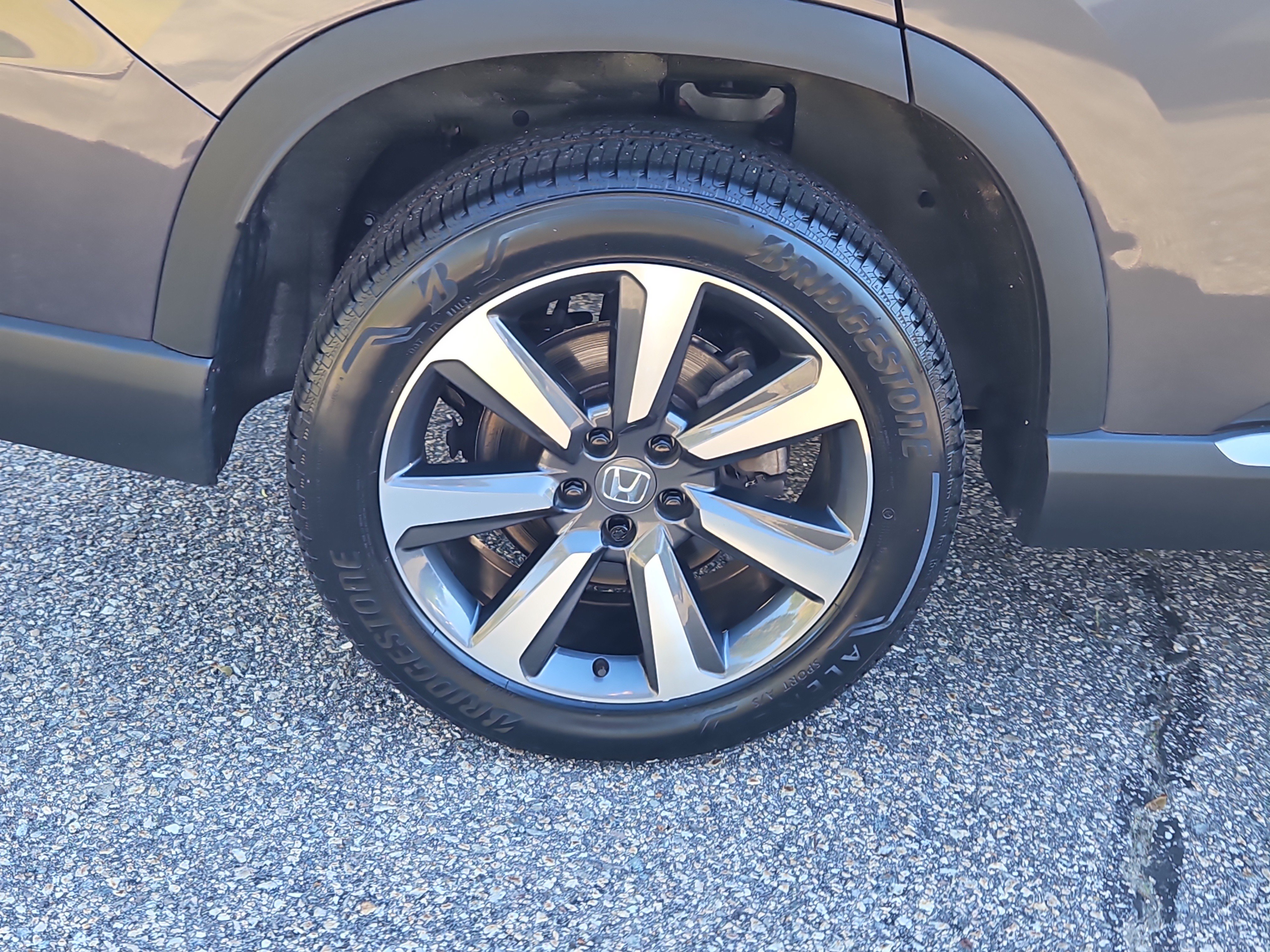 Certified 2025 Honda Pilot Elite image 8