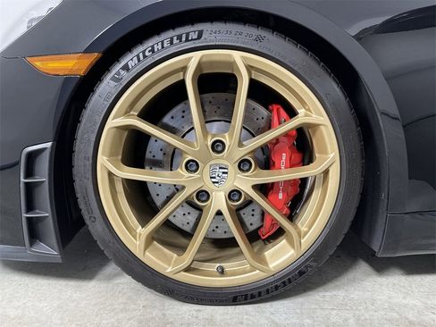 Certified 2021 Porsche 718 Boxster Spyder image 13