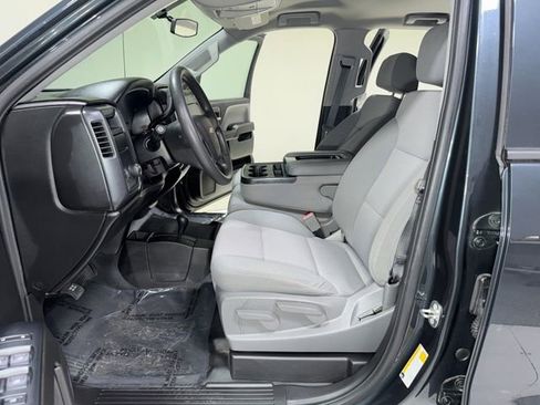 Used 2018 Chevrolet Silverado 1500 W/T AWD/4WD image 11