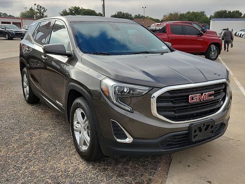 Used 2020 GMC Terrain SLE image 4
