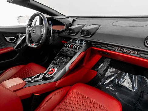 Used 2018 Lamborghini Huracan LP 580-2 image 46