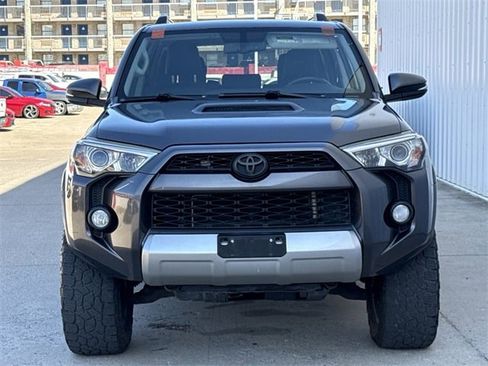 Used 2018 Toyota 4Runner TRD Off-Road Premium image 6