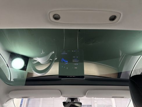 Used 2020 Tesla Model 3 Standard Range Plus image 24