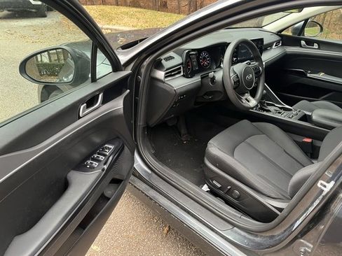 Used 2021 Kia K5 LXS image 4