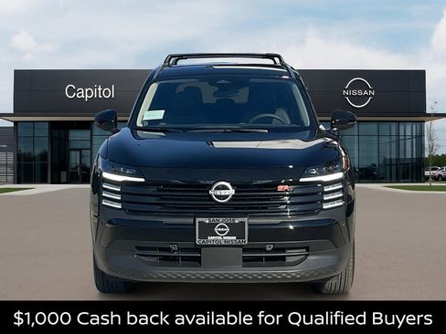 New 2026 Nissan Kicks SR image 2