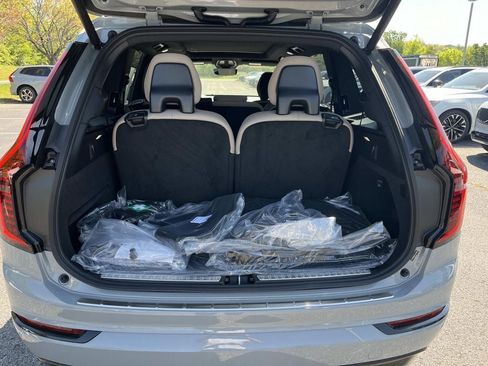 New 2026 Volvo XC90 T8 Ultra w/ Protection Package Premier AWD/4WD image 12