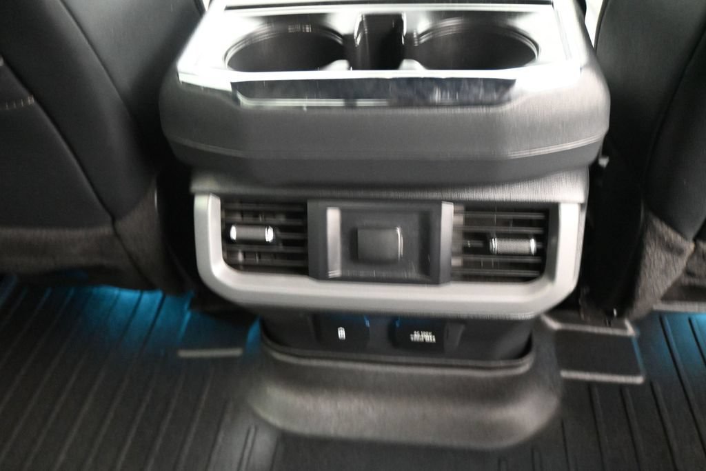 Used 2024 Ford F150 Lariat w/ Bed Utility Package AWD/4WD image 17