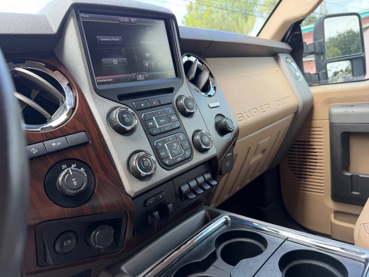 Used 2016 Ford F250 Lariat w/ Lariat Ultimate Package AWD/4WD image 7