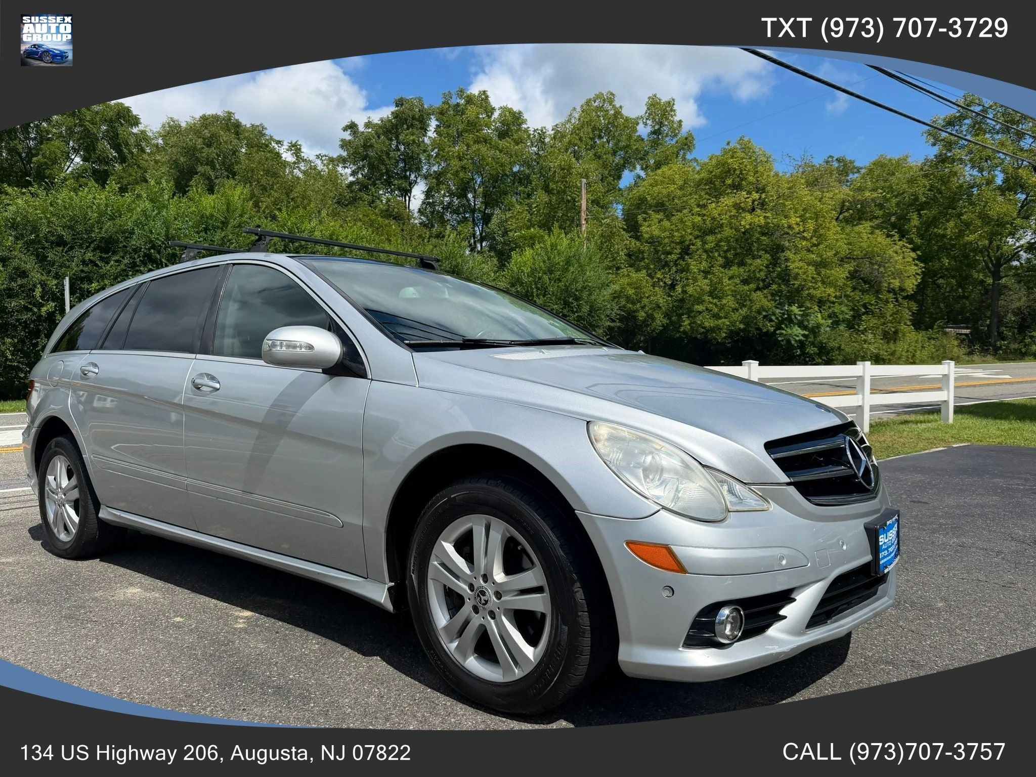 Used 2009 Mercedes-Benz R 350 4MATIC image 1