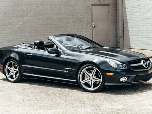 Used 2011 Mercedes-Benz SL 550 image 37