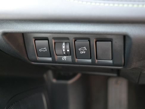 Used 2025 Subaru Outback Onyx Edition AWD/4WD image 26
