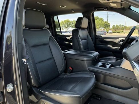 Certified 2024 GMC Yukon XL SLT RWD image 33
