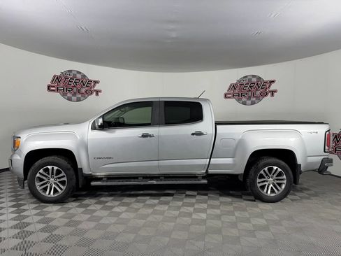 Used 2016 GMC Canyon SLT w/ Driver Alert Package AWD/4WD image 4