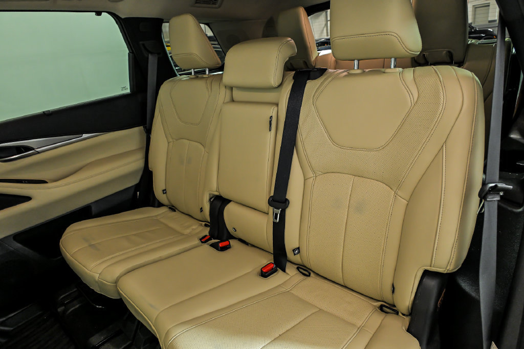 Used 2023 INFINITI QX60 Luxe w/ Cargo Package AWD/4WD image 16