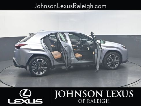 New 2025 Lexus UX 300h FWD image 26