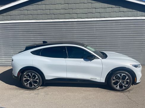 Used 2023 Ford Mustang Mach-E Premium image 2