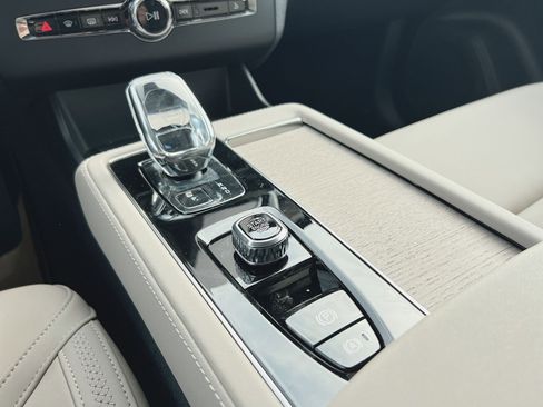 New 2026 Volvo XC90 B6 Core AWD/4WD image 22