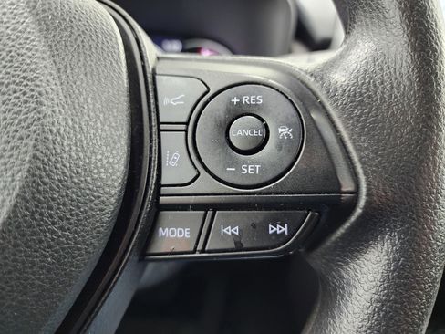 Used 2024 Toyota RAV4 XLE image 16