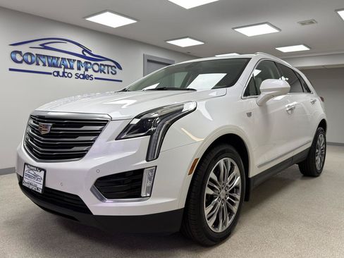 Used 2017 Cadillac XT5 Premium Luxury AWD/4WD image 1