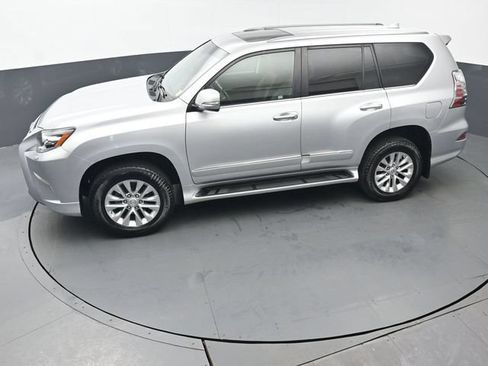 Used 2019 Lexus GX 460 Premium AWD/4WD image 42