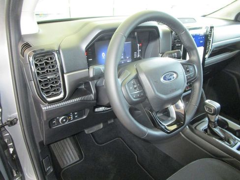 Used 2024 Ford Ranger XLT w/ FX4 Off-Road Package image 29