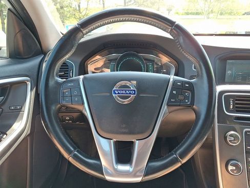 Used 2014 Volvo S60 T5 FWD image 7