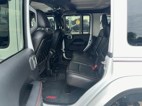 Used 2020 Jeep Wrangler Unlimited Rubicon AWD/4WD image 23